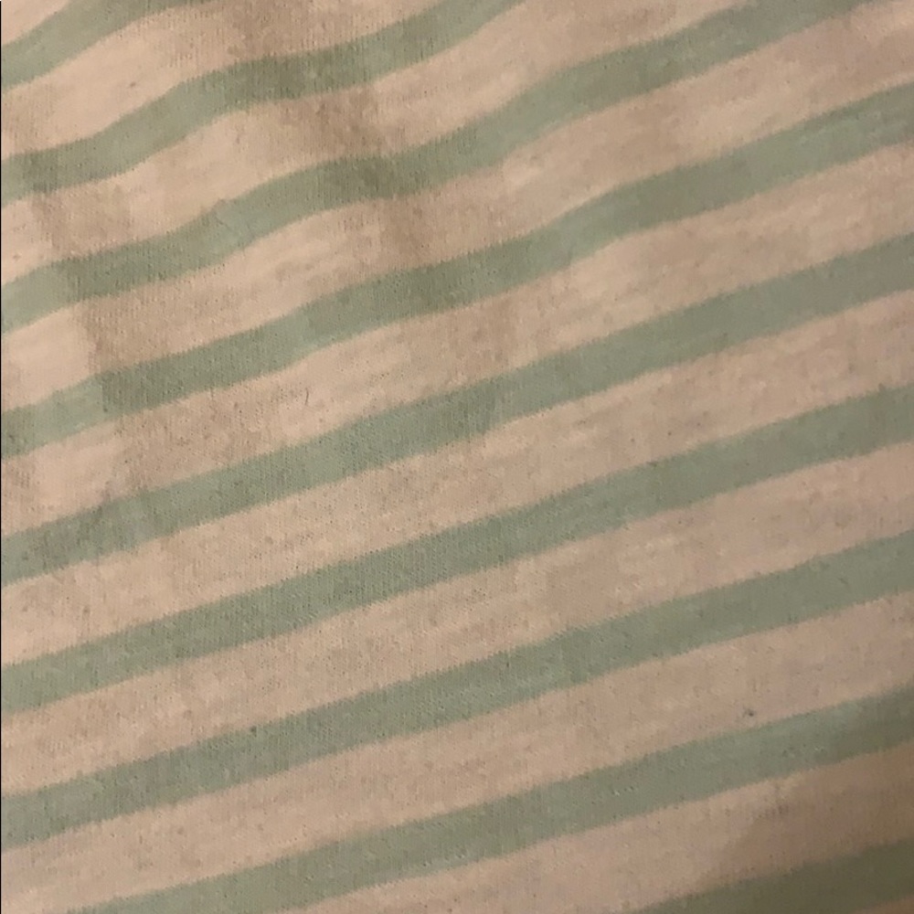 Shirt - Picture 3 of 4